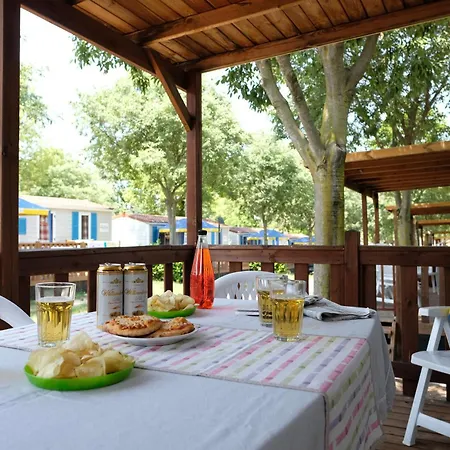 Happy Camp Mobile Homes In Camping Bella Austria Sankt Peter am Kammersberg Exterior photo