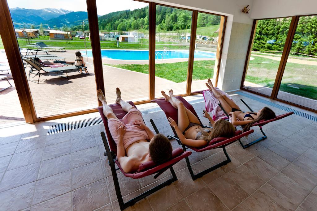 Campsite Happy Camp Mobile Homes In Bella Austria